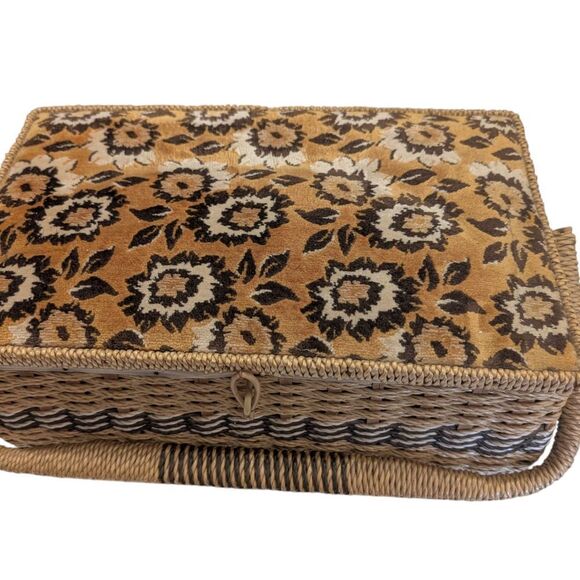 Vintage Floral Woven & Velvet Sewing Basket with Handle‎ - Picture 1 of 4